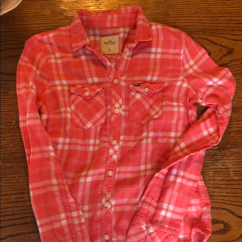 Flannel women’s long sleeve button up short